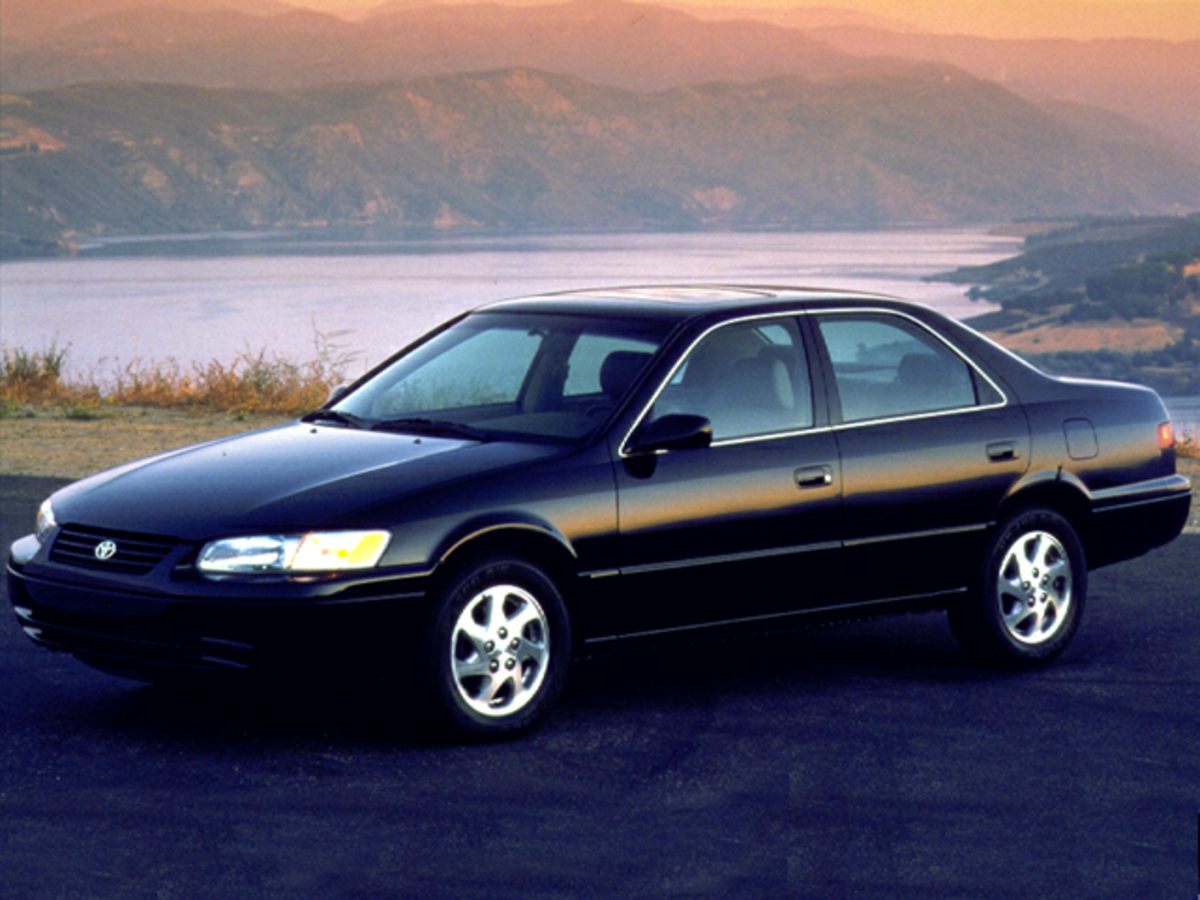 1999 toyota camry xle sedan #6